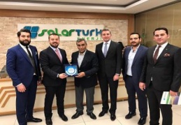Geleceğin girişimcileri iş dünyasıyla buluştu 