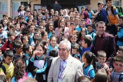 Geleceğin teminatı çocukların eğitim ihtiyaçları görmezden gelinemez