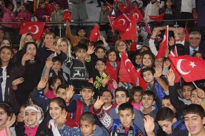 Gelecek çocuklar için aydınlık