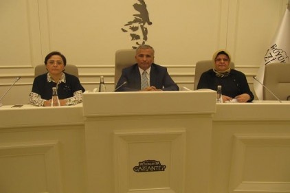Gelirin gideri karşılama oranı  yüzde 90 ve bu bir rekordur