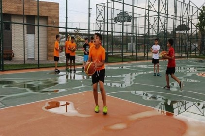 Genç basketbolcular Büyükşehir&#8217;de yetişiyor