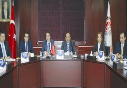 Genç girişimciler biraradaydı