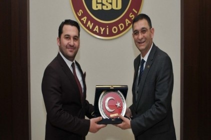 Genç girişimciler, Ünverdi ve yönetim kurulu üyeleriyle bir araya geldi