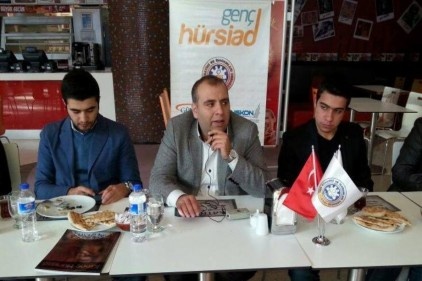 Genç HÜRSİAD üyeleriyle haftalık istişare kahvaltılarında buluşuyor