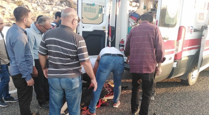 Genç müzik öğretmeni trafik kazasında hayatını kaybetti