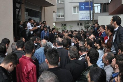 Genç nüfusta işsizlik yüzde 25,3 istihdam oranı yüzde 32,8 oldu
