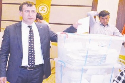 Genç nüfusun arıcılık yapmasını sağlıyoruz