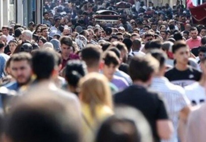 "Gençler en çok gelecek kaygısı, eğitim sorunları ve geçim sıkıntısından şikâyetçi"