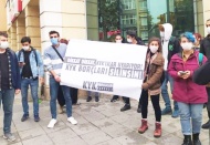 “Gençler işsiz ama onlardan borç isteniyor”