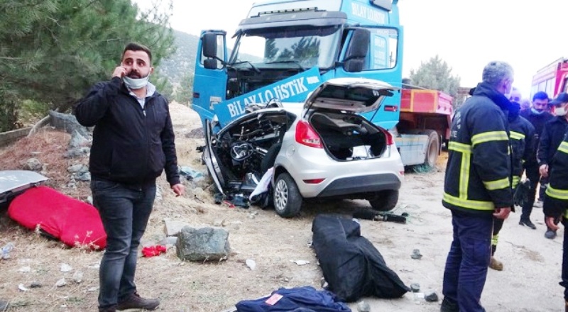 Gençler, ölen kişinin arkadaşları olduğunu öğrendi