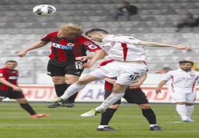 Gençlerbirliği-Gaziantepspor berabere sonuçlandı 2-2