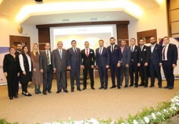 Gençlerin geleceğe dair umutsuzlukları üzüyor