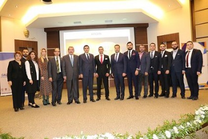 Gençlerin geleceğe dair umutsuzlukları üzüyor