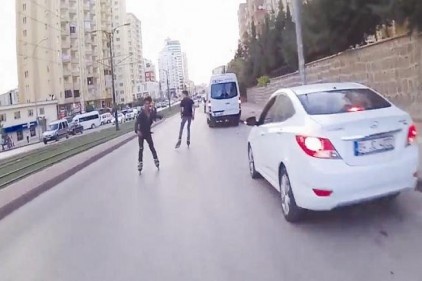 Gençlerin paten terörü 