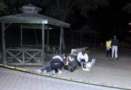 Gençlerin üzerine ateş açıldı1 kişi öldü, 2 kişi yaralandı