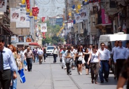 Gençlerin yüzde 54’ü kayıt dışı çalışıyor