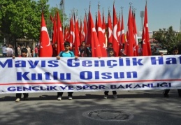Gençlik koşusu ve halk yürüyüşü yapıldı
