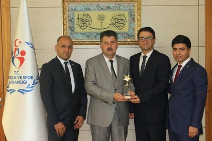 Gençlik Merkezi ödül aldı