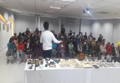 Gezici kütüphane iş başında