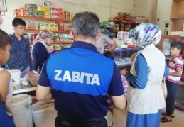 Gıda üreticisi satıcıları denetlendi