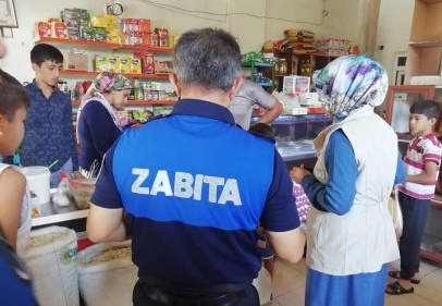 Gıda üreticisi satıcıları denetlendi