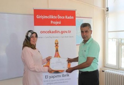 Girişimcilikte ‘Önce Kadın’ kursiyerlerine sertifika verildi