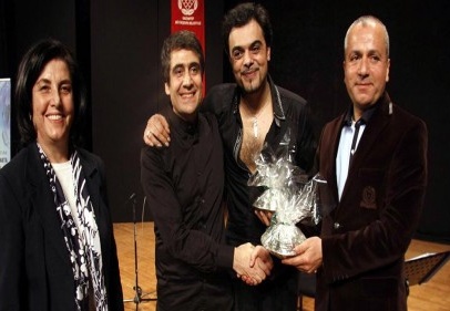 Gitar ve bağlama virtüözleri müzik ziyafeti çekti