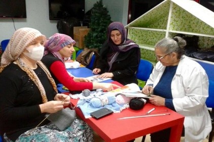 &#8220;Giyim, Mefruşat ve Örgü Kursu&#8221; açıldı