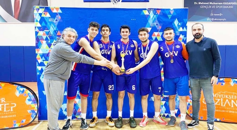 GKV Özel Liseleri Gaziantep basketbol şampiyonu oldu