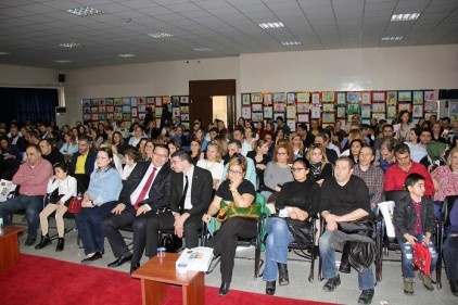 GKV Özel Okullarında izdihamı önlemek için noter huzurunda kayıt alındı