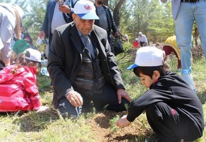 GKV’de yüzlerce fidanı toprakla buluştu