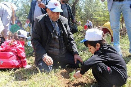 GKV&#8217;de yüzlerce fidanı toprakla buluştu