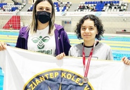 GKV’li İdil Erkan’ın yüzmede il ikincisi