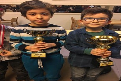 GKV&#8217;li minik satranççılar ödülle döndü