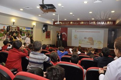 GKV&#8217;liler göz ve diş hekimlerini ağırladı 