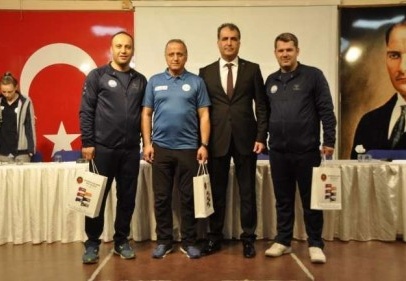 GKV’liler Merinos’un şampiyon bayan voleybol takımını ağırladı 