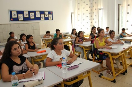 GKV&#8217;lilere oryantasyon ve İngilizce takviye programı