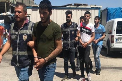Göçmen sağlığı merkezlerinden hırsızlık yapan 3 şüpheli adliyeye sevk edildi