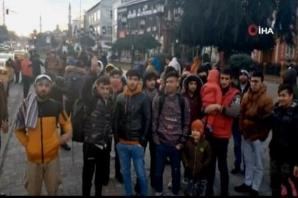 Göçmenler Edirne&#039;ye akın ediyor