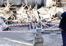 Göçükte 3 işçi yaralandı