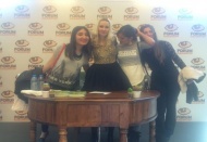 Gökçe hayranları Forum’a akın etti