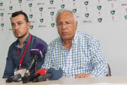 "Gol atmada bir sıkıntımız var, ofansif anlamda bir sıkıntımız var"