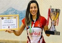 Gol kraliçesi Leyla Öztürk, Çaycuma'yı başarıya taşıdı 