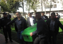 Gölette erkek cesedi bulundu