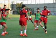 Golleri yabancılar atıyor