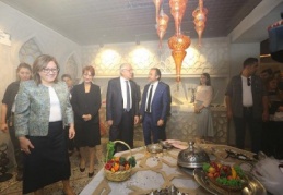 Gönül yolları üzerinde köprüler kurmalıyız
