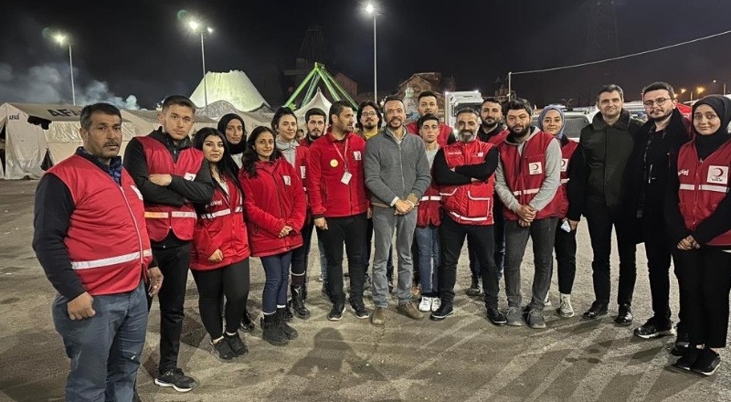 Gönüllü psikolojik danışmanlar deprem bölgesine gitti