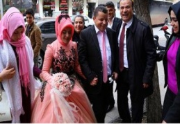 Görme engelli aşıklar 5 yıl sonra muratlarına erdi 