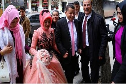 Görme engelli aşıklar 5 yıl sonra muratlarına erdi 