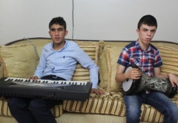 Görme engelli iki genç Güzel Sanatlar Lisesini kazandı 